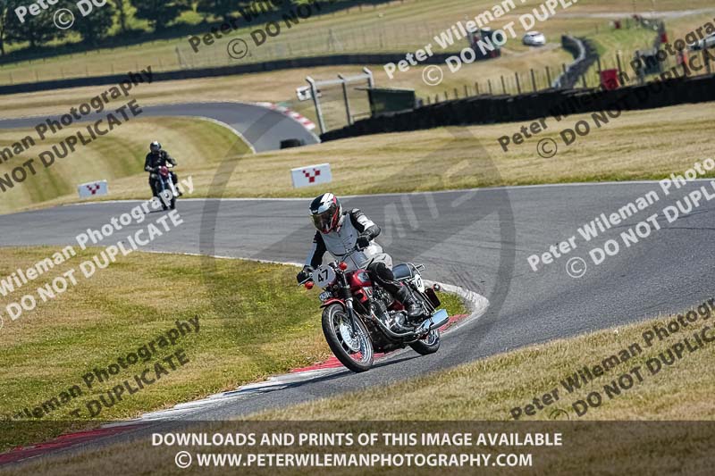 cadwell park;cadwell park photographs;cadwell trackday photographs;enduro digital images;event digital images;eventdigitalimages;peter wileman photography;racing digital images;trackday digital images;trackday photos